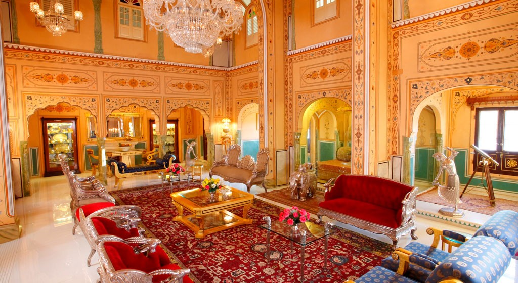 Shahi Mahal Suite At Raj Palace – Hindistan