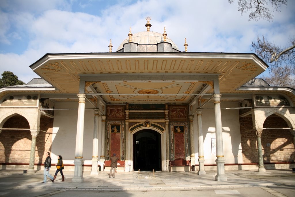 Divan Meydanı