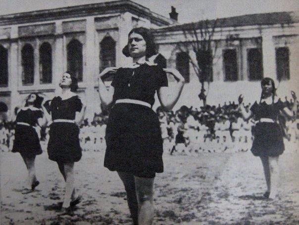 19 Mayıs 30'lar TAKSİM STADI