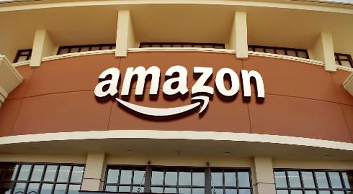 10. Amazon — 5.631$