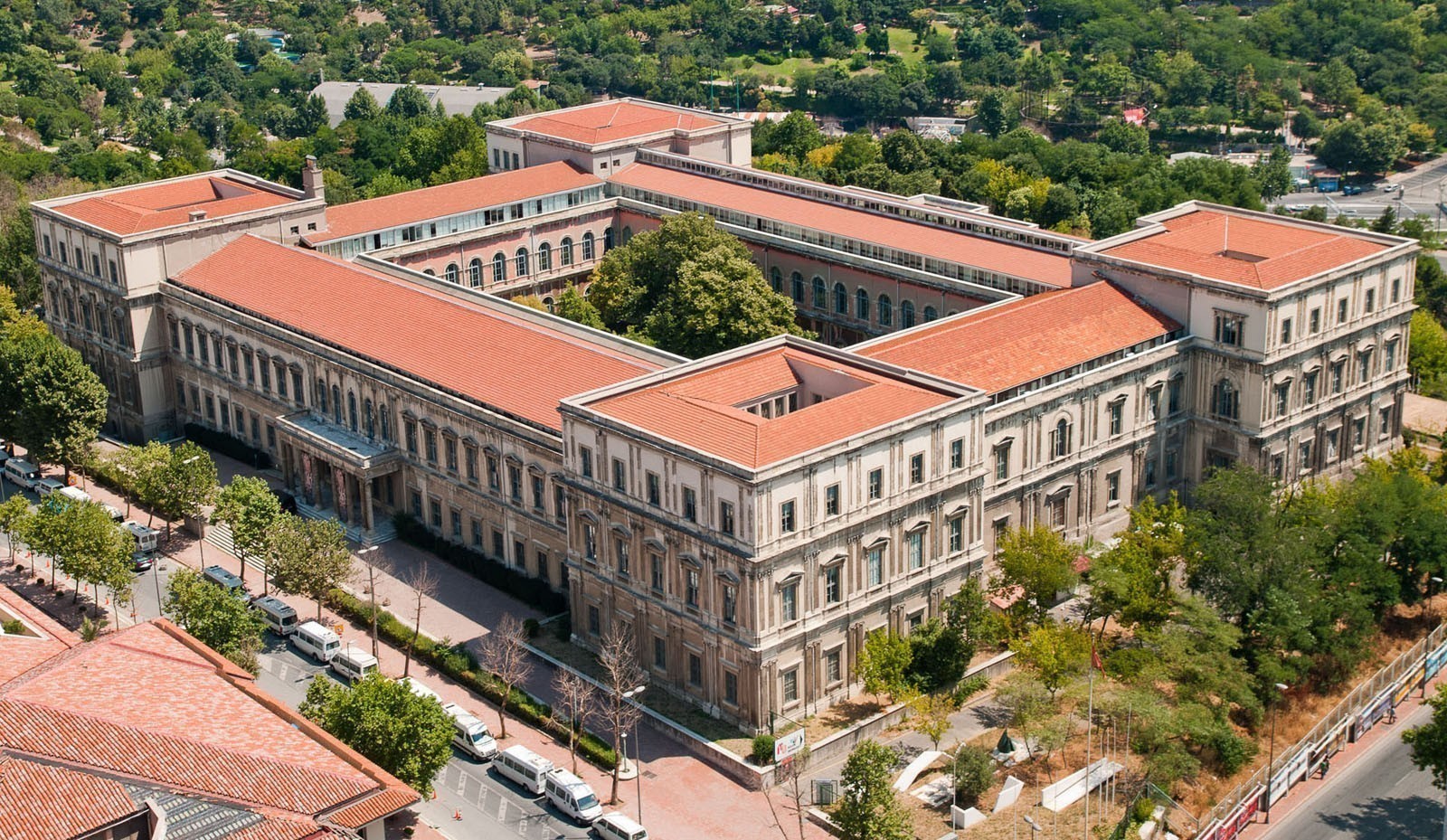 1. İstanbul Teknik Üniversitesi (İTÜ)
