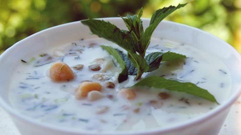 Bol Bakliyatlı Soğuk Çorba