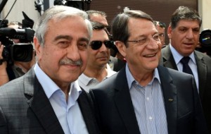 Liderler  Kıbrıs'ta Yeniden Bir Araya Geldi