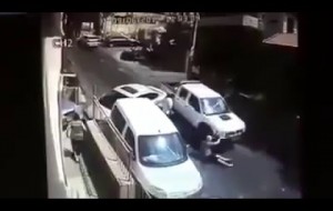 Pendik'te Herkesin Birbirine Saldırdığı Kaza