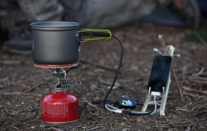 Kaynayan su ile iphone şarj etmek