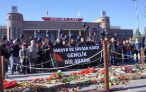 Ankara Garı'ndaki Patlamada Hayatını Kaybedenler Anıldı