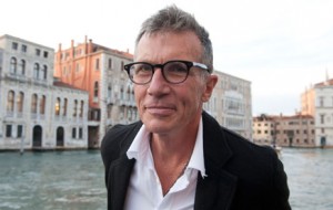 “Huzur”suz Eden Bir Roman: SAATLER