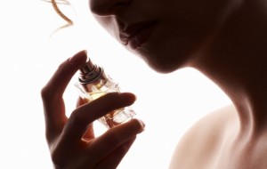 Sevgililer Günü Hediyesi Olarak Parfüm