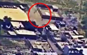 Musul'daki Hava Saldırısı Kameraya Yansıdı