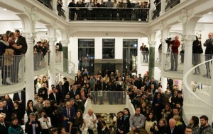 Romanya’dan göz kamaştıran kitabevi