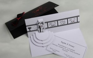 Herkesin belli bir dönem davetiye ihtiyacı mutlaka olmuştur