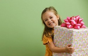 Çocuğa Hediye Nasıl Alınır
