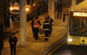 Darülacaze metrobüs durağında ölümlü kaza