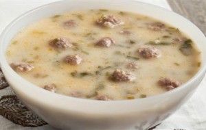 Köfteli Erişteli Yoğurt Çorbası