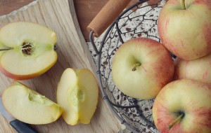 Elma Göğüs Kanserini Önlüyor