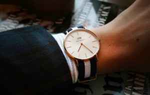 Beyler saatiniz kaçı gösteriyor?