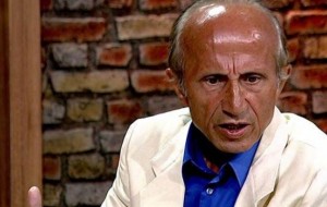 Yaşar Nuri Öztürk'ü Doktorlar Evine Gönderdi