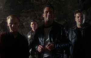 Geri Döndüler - Sometimes They Come Back