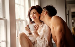 Kız Arkadaşınızı İnanılmaz Derecede Mutlu Etmenin 20 Yolu