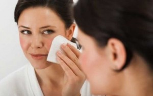 Makyaj Temizlemek Sorun Mu?