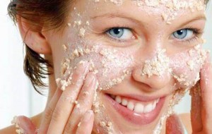 Cilt yumuşatıcı ve nemlendirici maske