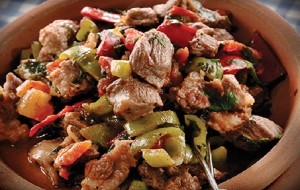 Güveçte Etli Patates Tarifi