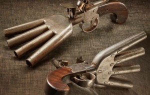 İlginç Tasarımlara Sahip Casus Silahları