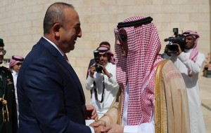 Dışişleri Bakanı Çavuşoğlu ve Cubeyr, Suriye zirvesi öncesi Riyad'da buluştu