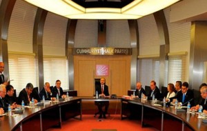 Kılıçdaroğlu,  MYK'yi acil toplantıya çağırdı