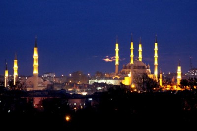  Süper Ay   yüzünü onlara göstermedi