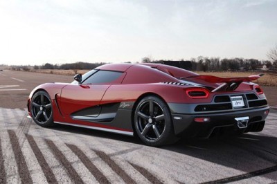 Hız Rekorları Kırmış Efsanevi Arabalar