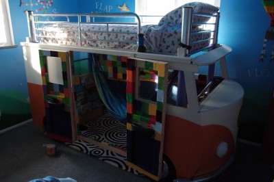 3 Yaşındaki Çocuğu İçin Çok Özel Bir Doğum Günü Hediyesi Hazırlayan Baba