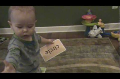 16 Aylık Bebeğe Oyun Oynatarak Okuma Böyle Öğretilir