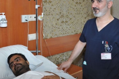 Sünnet Olurken Ereksiyon Olan Adam Komada!